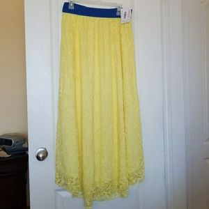 Lularoe lucy skirt